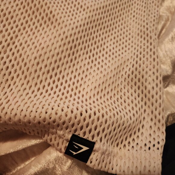 Gymshark mesh top - Picture 3 of 6